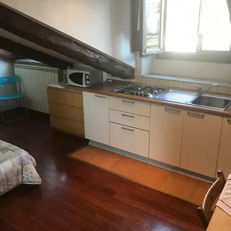Mono Bianco Apartment
